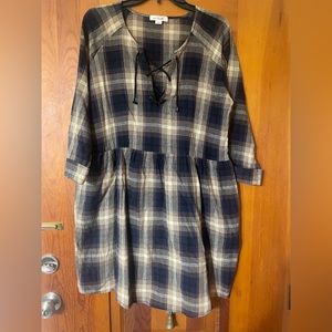 Boutique Navy Long Sleeve Flannel Dress